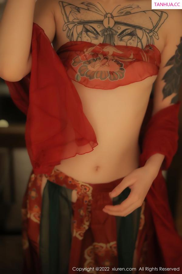小奶瓶呜呜  [XiuRen]高清写真图 2022.08.25 No.5527 奶瓶第60张图片
